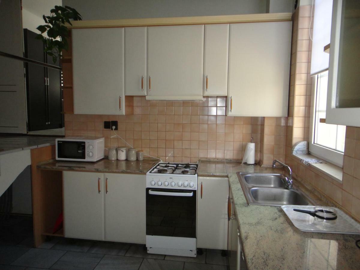 Appartement Liliom à Szeged Extérieur photo